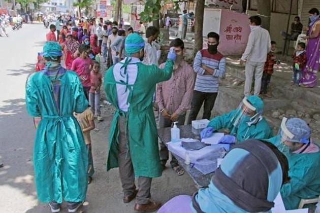 The number of coronavirus cases in Pune city, Pimpri Chinchwad and rural areas is 3,932, 234 and 378, respectively.(HT photo/ Ravindra Joshi) The number of coronavirus cases in Pune city, Pimpri Chinchwad and rural areas is 3,932, 234 and 378, respectively.(HT photo/ Ravindra Joshi)