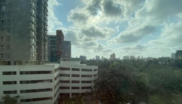 The writer found solace looking out at trees swaying in the breeze as he didn’t taste fresh air for 23 days in his air-conditioned quarantine room in a hotel-turned-hospital at Goregaon.