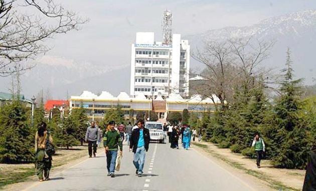 The students have demanded fee concession for this year due to the hardships faced by them due to lockdown. (HT PHOTO) The students have demanded fee concession for this year due to the hardships faced by them due to lockdown. (HT PHOTO)