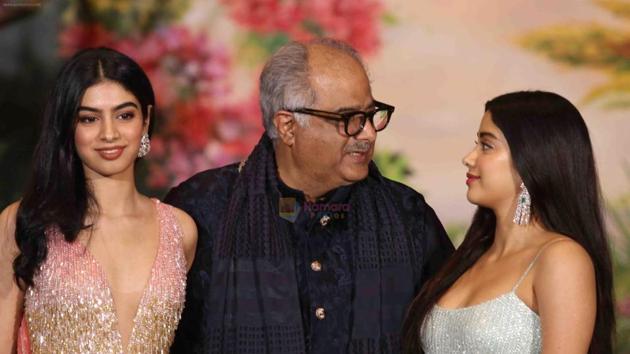 Boney Kapoor is living in Mumbai with his daughter Janhvi Kapoor and Khushi Kapoor.