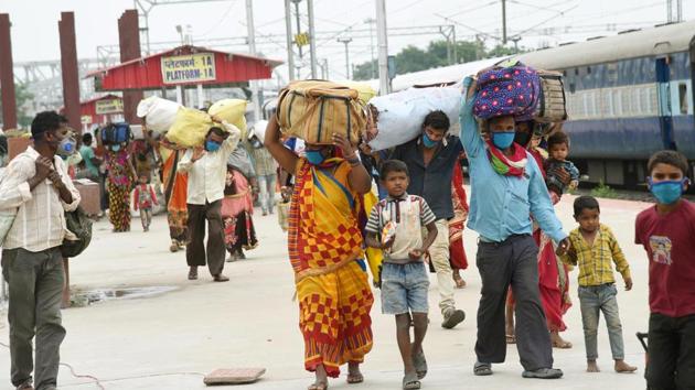 Migrants who arrived on Shramik Special trains from various states seen at Danapur Railway station in Patna. (Santosh Kumar /HT Photo) Migrants who arrived on Shramik Special trains from various states seen at Danapur Railway station in Patna. (Santosh Kumar /HT Photo)
