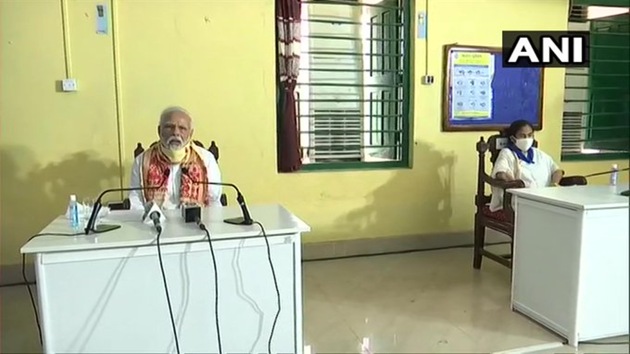 PM Modi attends a review meeting on cyclone Amphan with Bengal CM Mamata Banerjee, May 22, 2020.(ANI / Twitter)