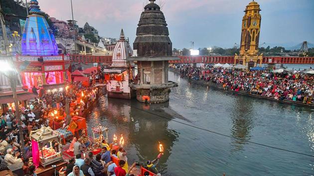 Devotees offer prayers at Har Ki Pauri Ghat in Haridwar, Wednesday, March 18, 2020. (File photo: PTI) Devotees offer prayers at Har Ki Pauri Ghat in Haridwar, Wednesday, March 18, 2020. (File photo: PTI)