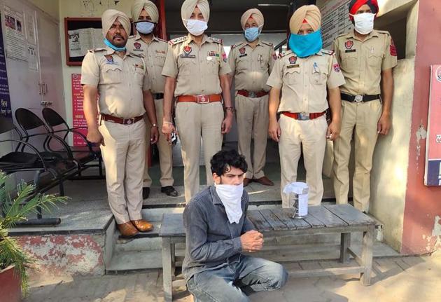 The accused in Khanna police custody on Friday. (HT PHOTO) The accused in Khanna police custody on Friday. (HT PHOTO)