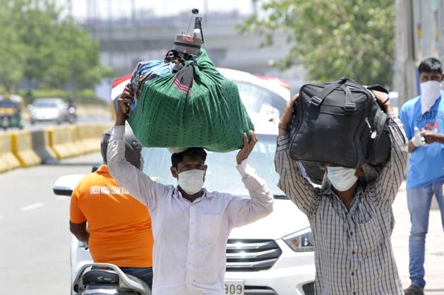 Seven patients were discharged on Saturday and a total 221 patients have recovered so far. (HT photo/Sunil Ghosh) Seven patients were discharged on Saturday and a total 221 patients have recovered so far. (HT photo/Sunil Ghosh)