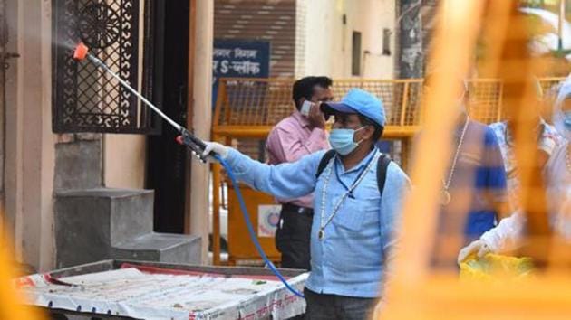 Till date, 34 areas have been ‘de-contained in Delhi. (Raj K Raj/HT file photo) Till date, 34 areas have been ‘de-contained in Delhi. (Raj K Raj/HT file photo)