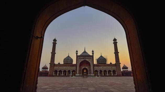 New Delhi: Jama Masjid wears a deserted look on Juma-tul-Wida (last Friday in the month of Ramzan) ahead of Eid al-Fitr, during the fourth phase of the COVID-19 nationwide lockdown, in New Delhi, Friday, May 22, 2020.(PTI)