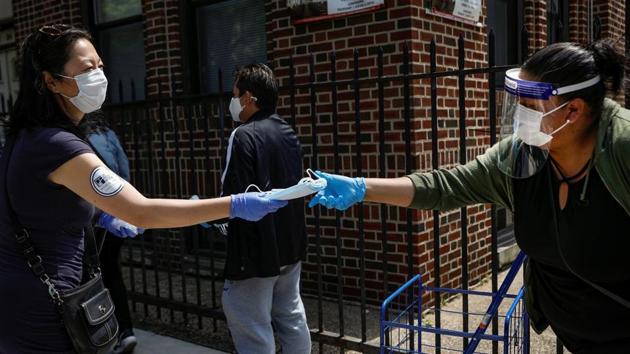 New Jersey has adopted similar rules, allowing groups of up to 25 outdoors and indoor gatherings of up to 10 people. (Reuters file photo)