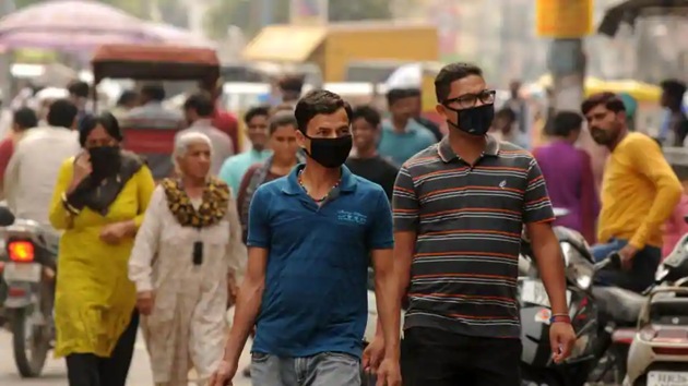 Eleven municipal areas from seven states report 70% of all coronavirus disease (Covid-19) cases reported from India, the Union health ministry said on Saturday. (Parveen Kumar/Hindustan Times) Eleven municipal areas from seven states report 70% of all coronavirus disease (Covid-19) cases reported from India, the Union health ministry said on Saturday. (Parveen Kumar/Hindustan Times)