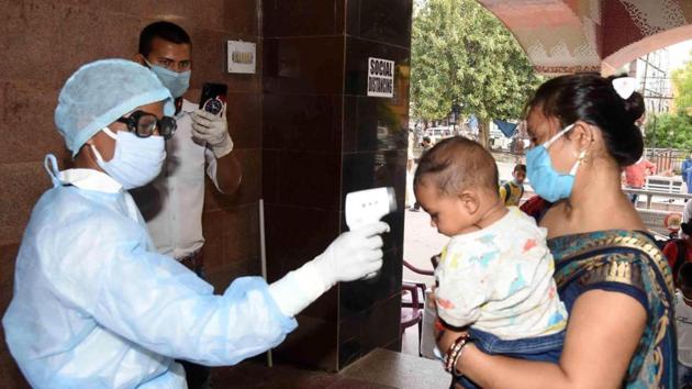 India is a leading manufacturer of vaccines and generic drugs globally. Several research institutes in India are also working on separate programmes to find a vaccine for the coronavirus..(Photo Santosh Kumar/Hindustan Times)