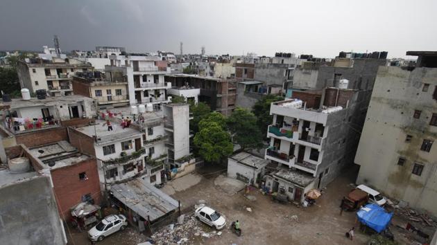 Residents of Saidulajab village (Sanchit Khanna/ Hindustan Times) Residents of Saidulajab village (Sanchit Khanna/ Hindustan Times)