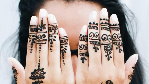 25+ Latest Bridal Henna Mehndi Designs - Art & Craft Ideas