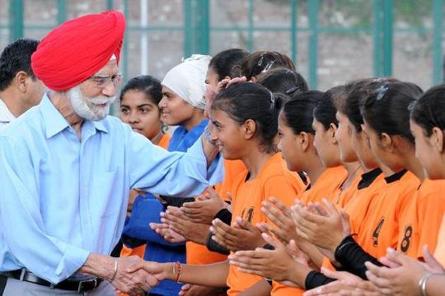 One of the country’s most accomplished athletes, the iconic centre-forward was the only Indian among 16 legends chosen by the International Olympic Committee across modern Olympic history. (HT Photo)