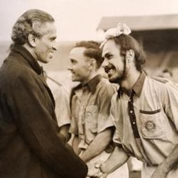 The three-time Olympic gold medal winner Balbir Singh Sr passed away on Monday in Chandigarh. He was 96 and is survived by his daughter and three sons. (Popperfoto/Getty Images)