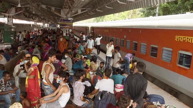 The incident occurred at around 11.40am when the 09399 Shramik Special train way from Palghat to Bihar Sharif arrived at the Prayagraj station. (File Photo Santosh Kumar/Hindustan Times)