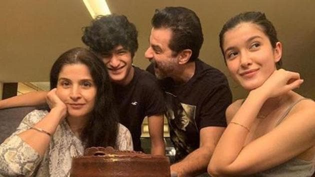 The Kapoor family all cut the cake and posed for pictures for Jahaan’s birthday.