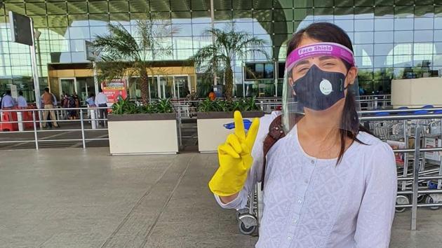 Radhika Madan, who was stranded alone in Mumbai during the lockdown, is travelling to Delhi to be with her family. 