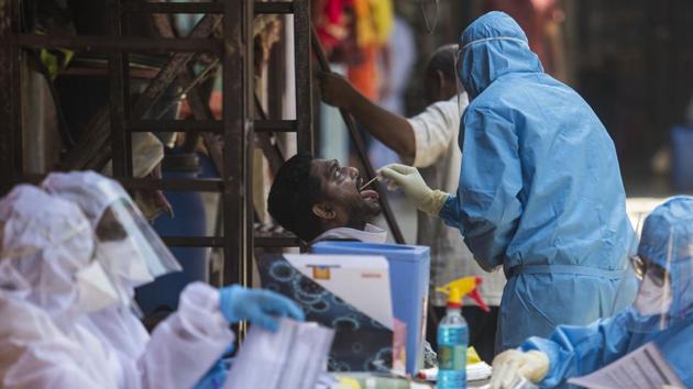 The doctor’s contacts are being traced by the health department.(Pratik Chorge/HT Photo/Representative use) The doctor’s contacts are being traced by the health department.(Pratik Chorge/HT Photo/Representative use)