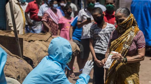 In India, 50 per cent of all Covid-19 deaths have been among those older than 60 years.(Satyabrata Tripathy/HT file photo) In India, 50 per cent of all Covid-19 deaths have been among those older than 60 years.(Satyabrata Tripathy/HT file photo)