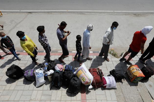 The plight of migrant workers, and their exodus back to their villages, represents one of the most serious humanitarian crises independent India has ever faced(REUTERS) The plight of migrant workers, and their exodus back to their villages, represents one of the most serious humanitarian crises independent India has ever faced(REUTERS)