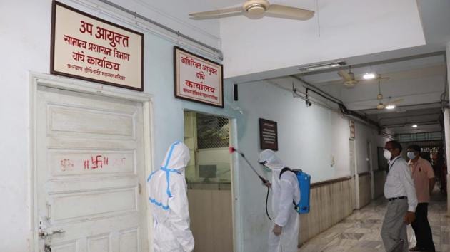 The KDMC headquarter being sanitised a day after an employee of health department tested Covid-19 positive, Kalyan, Maharashtra, May27.2020.(Rishikesh Choudhary / HT Photo) The KDMC headquarter being sanitised a day after an employee of health department tested Covid-19 positive, Kalyan, Maharashtra, May27.2020.(Rishikesh Choudhary / HT Photo)