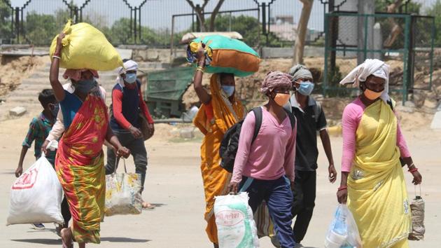 According to the official data, 50.81 million people have sought jobs under MGNREGS since the financial year started on April 1; until May 27, 28.80 million received work, generating 315 million person days of employment.(Yogendra Kumar/HT PHOTO) According to the official data, 50.81 million people have sought jobs under MGNREGS since the financial year started on April 1; until May 27, 28.80 million received work, generating 315 million person days of employment.(Yogendra Kumar/HT PHOTO)