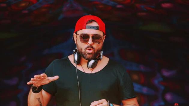 His pet project these days is Project Ind Ra, which is an extension of his style that dominates each of his performances, irrespective of the genre he is playing His pet project these days is Project Ind Ra, which is an extension of his style that dominates each of his performances, irrespective of the genre he is playing