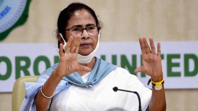 West Bengal chief minister Mamata Banerjee also criticised railways for not leaving middle berths in Shramik trains empty(PTI Photo)