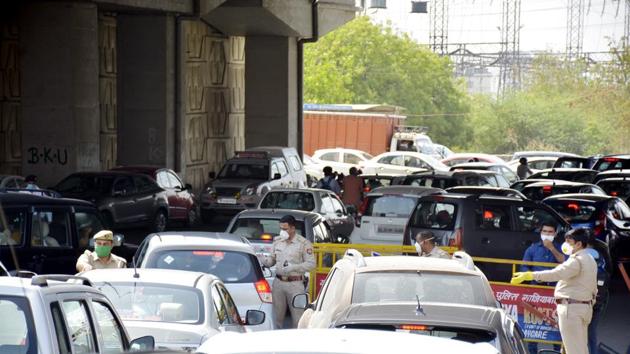 Haryana government has decided to impose strict curbs at inter-state borders with Delhi. (Sakib Ali /Hindustan Times) Haryana government has decided to impose strict curbs at inter-state borders with Delhi. (Sakib Ali /Hindustan Times)