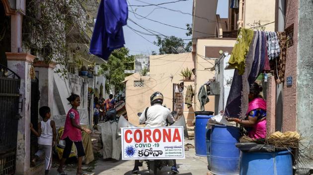 Telagana been witnessing a steep rise in the number of positive cases and deaths due to Covid-19 in the last few days. The number of deaths has gone up by 37 and the number of positive cases by 833 in the last 12 days.(AFP) Telagana been witnessing a steep rise in the number of positive cases and deaths due to Covid-19 in the last few days. The number of deaths has gone up by 37 and the number of positive cases by 833 in the last 12 days.(AFP)