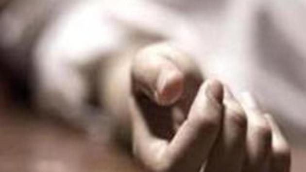 The deceased, a 37-year-old milkman, is survived by a 9-year-old son, wife and elderly parents.(HT FILE) The deceased, a 37-year-old milkman, is survived by a 9-year-old son, wife and elderly parents.(HT FILE)