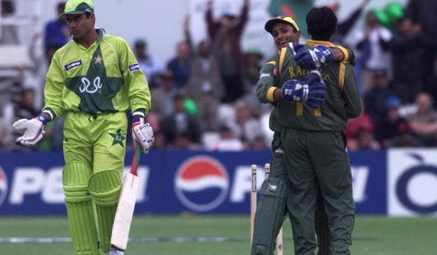 Bangladesh famously beat Pakistan in the 28th match of the 1999 World Cup. They won the match by 62 runs as Pakistan failed to chase down 224. (Getty Images)