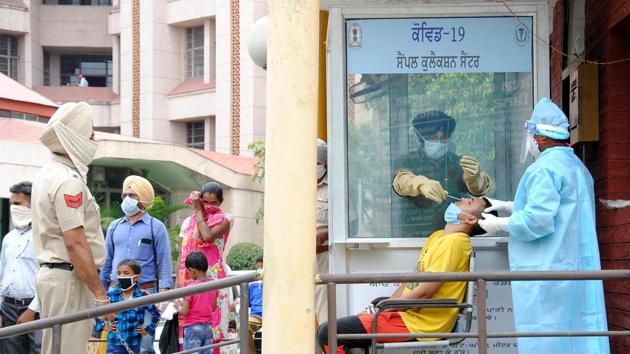 India tested over 1.02 million people between January 22 and April 30, said the pre-print study. (Sameer Sehgal/HT Photo) India tested over 1.02 million people between January 22 and April 30, said the pre-print study. (Sameer Sehgal/HT Photo)
