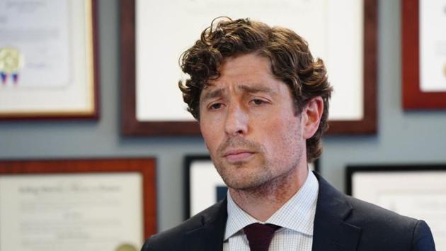 Minneapolis Mayor Jacob Frey calls on Hennepin County attorney Mike Freeman to charge the arresting officer in the death of George Floyd as he speaks during a news conference Wednesday, May 27, 2020 at City Hall in Minneapolis.(AP) Minneapolis Mayor Jacob Frey calls on Hennepin County attorney Mike Freeman to charge the arresting officer in the death of George Floyd as he speaks during a news conference Wednesday, May 27, 2020 at City Hall in Minneapolis.(AP)