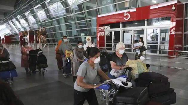 The minister cited the lockdown situation in many metros and how they are still in varying stages of opening up thus proving to be an impediment in resuming international flight operations. (Photo: AP) The minister cited the lockdown situation in many metros and how they are still in varying stages of opening up thus proving to be an impediment in resuming international flight operations. (Photo: AP)