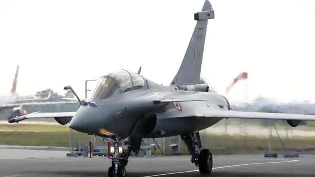 France says will deliver Rafale fighter jets to IAF on time despite Covid-19. (File photo) France says will deliver Rafale fighter jets to IAF on time despite Covid-19. (File photo)