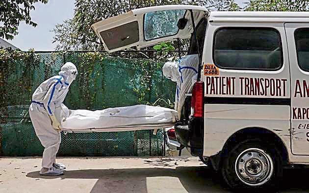 Cremation ground and health workers have been honoured in Hoshiarpur for their services.(REUTERS/For representation) Cremation ground and health workers have been honoured in Hoshiarpur for their services.(REUTERS/For representation)