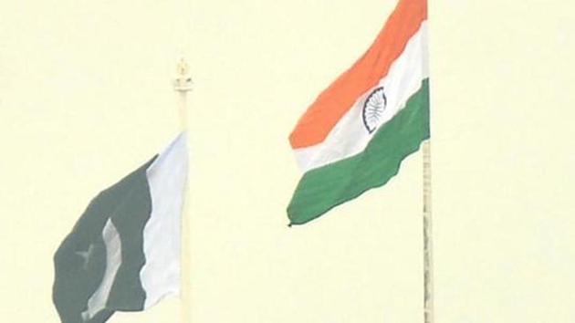 Pakistan condemned India’s decision to declare the two officials persona non grata and to expel them, saying they were detained on “false and unsubstantiated charges”.(Sameer Sehgal/HT file photo) Pakistan condemned India’s decision to declare the two officials persona non grata and to expel them, saying they were detained on “false and unsubstantiated charges”.(Sameer Sehgal/HT file photo)