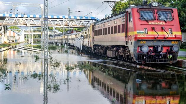 Allahabad: A train halts on inundated railway tracks following heavy rainfall, at a railway station in Prayagraj (Allahabad), Monday, Sept. 30, 2019. (PTI Photo) (PTI9_30_2019_000249A)(PTI)