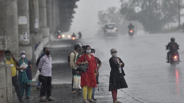 Mumbai experienced heavy rain on Tuesday, a day before Cyclone Nisarga makes landfall.(Satyabrata Tripathy/HT Photo)