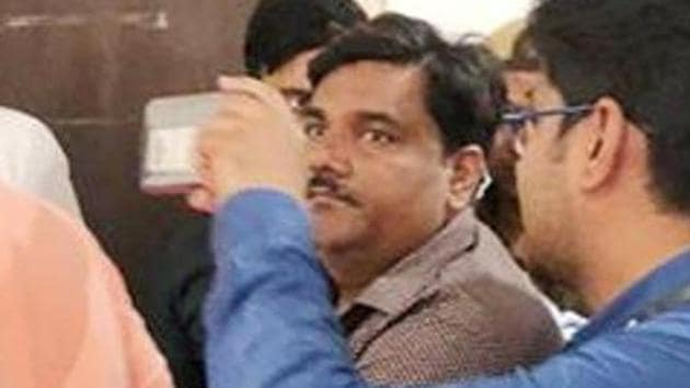Tahir Hussain has so far claimed to be innocent.(Ht Photo) Tahir Hussain has so far claimed to be innocent.(Ht Photo)