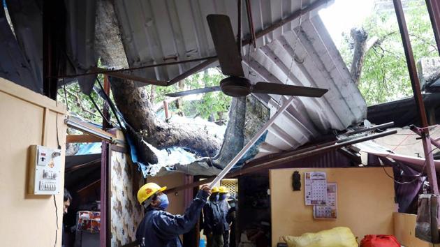 A total of 43 NDRF teams were deployed in the wake of the cyclone, including 21 in Maharashtra and 16 in Gujarat.(PTI Photo) A total of 43 NDRF teams were deployed in the wake of the cyclone, including 21 in Maharashtra and 16 in Gujarat.(PTI Photo)