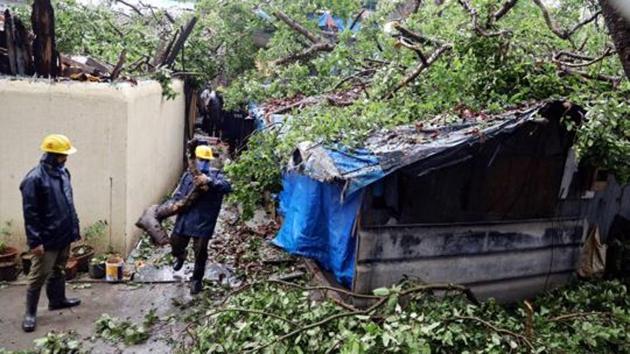 The district collector said that as many as 140 houses were damaged due to heavy rains and gusty winds in Pune district. (Image used for representation).(PTI PHOTO.)