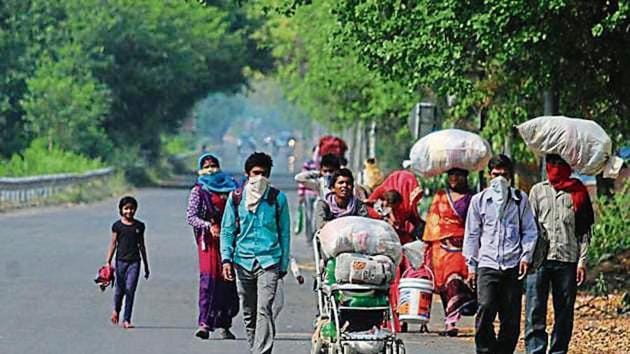 Chhattisgarh has the highest number of migrant workers—1,085,828—according to this estimate, followed by Kerala (2,86,846), Maharashtra (2,01,909) and Telangana (1,84,006) . (HT Photo) Chhattisgarh has the highest number of migrant workers—1,085,828—according to this estimate, followed by Kerala (2,86,846), Maharashtra (2,01,909) and Telangana (1,84,006) . (HT Photo)