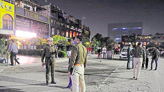 The police said additional force was called in to rescue the trio. They sustained severe injuries and were rushed to a hospital for treatment, where their condition stabilised. (Parveen Kumar/HT file photo. Representative image) The police said additional force was called in to rescue the trio. They sustained severe injuries and were rushed to a hospital for treatment, where their condition stabilised. (Parveen Kumar/HT file photo. Representative image)