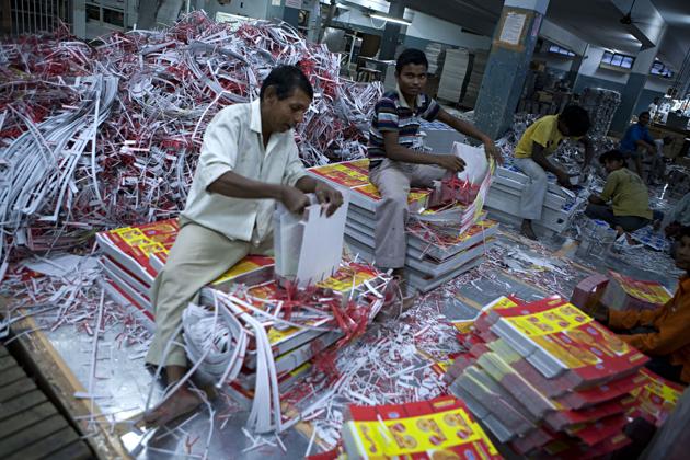 Of the total 2.59 lakh registered industrial units in the state, 2.27 lakh, or say 87%, have commenced their operations after the coronavirus-induced restrictions were eased during the lockdown 4.0. (HT photo) Of the total 2.59 lakh registered industrial units in the state, 2.27 lakh, or say 87%, have commenced their operations after the coronavirus-induced restrictions were eased during the lockdown 4.0. (HT photo)