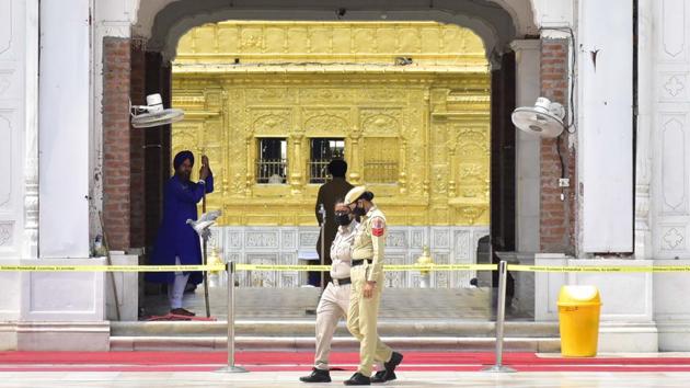 Punjab Police personnel on patrol outside the Golden Temple in Amritsar, Punjab, India on Friday June 5, 2020. (Photo: Sameer Sehgal/Hindustan Times) Punjab Police personnel on patrol outside the Golden Temple in Amritsar, Punjab, India on Friday June 5, 2020. (Photo: Sameer Sehgal/Hindustan Times)