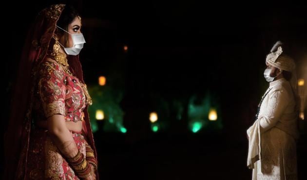 Mask has become an essential at lockdown weddings (Photo: Instagram/depictions.photography) Mask has become an essential at lockdown weddings (Photo: Instagram/depictions.photography)