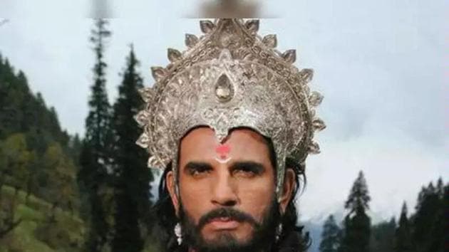 Arav Chowdhurry as Bhishma.