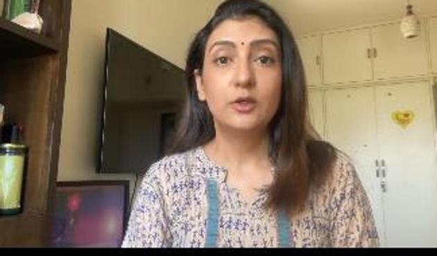 Juhi Parmar opens up on how scared lockdown has left her and how she plans to live during unlock 1 with more precautions. Juhi Parmar opens up on how scared lockdown has left her and how she plans to live during unlock 1 with more precautions.